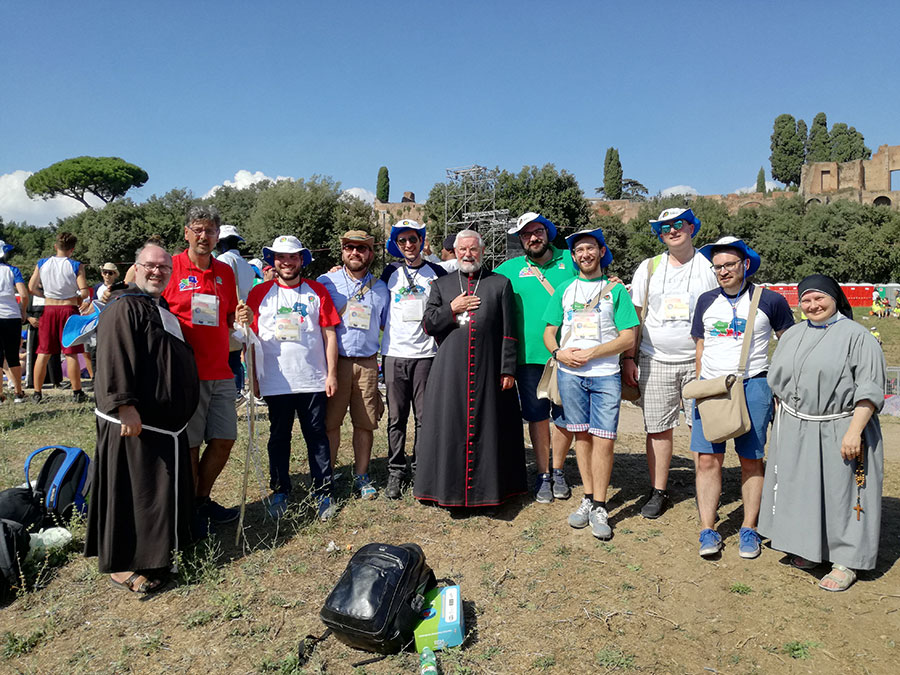 Responsabili delle PG Diocesane e Seminaristi con L'Arcivescovo Mons. Bregantini