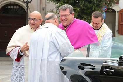 L'arrivo del Vescovo Claudio ad Agnone
