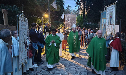 PEREGRINAZIONE della S. Effigie della Madonna della Speranza e delle Confraternite